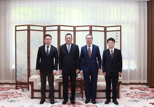 檢察長唐曉峰率團赴深圳出席“粵港澳三地刑事檢控研修班”