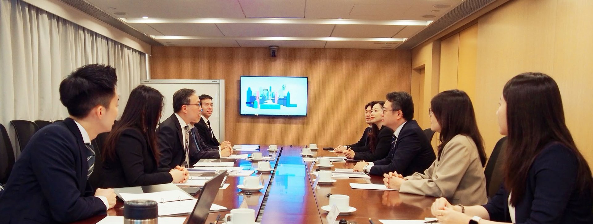 2026.09.11_唐曉峰檢察長率團拜訪香港律政司