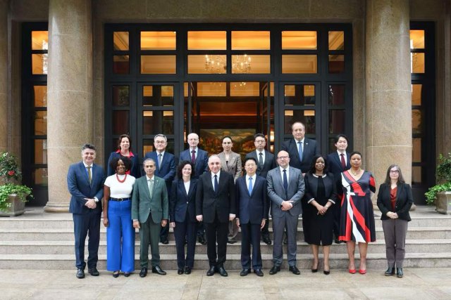 Prosecutor General Tong Hio Fong attends IAP Executive Committee Meeting in Shanghai