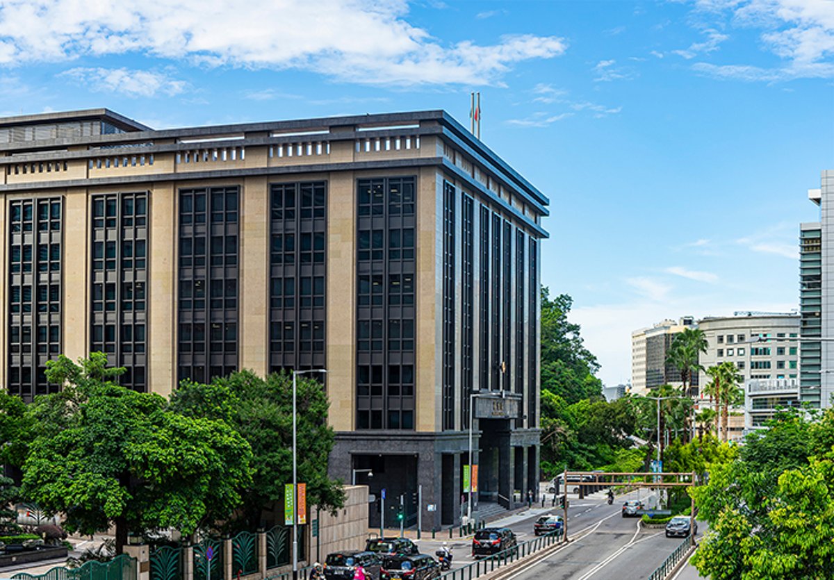 mp_building_700px.jpg